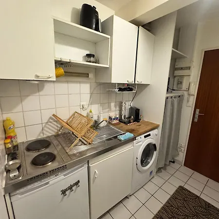 Avec Parking Prive Apartment